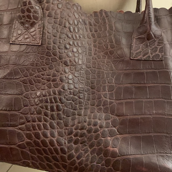 Furla brown alligator embossed large tote. - Picture 6 of 9